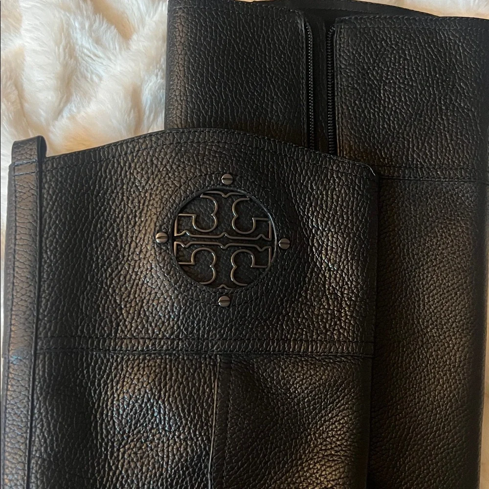 TORY BURCH Kiernan 35MM Black Riding Tumbled Leather Boots Size 7.5